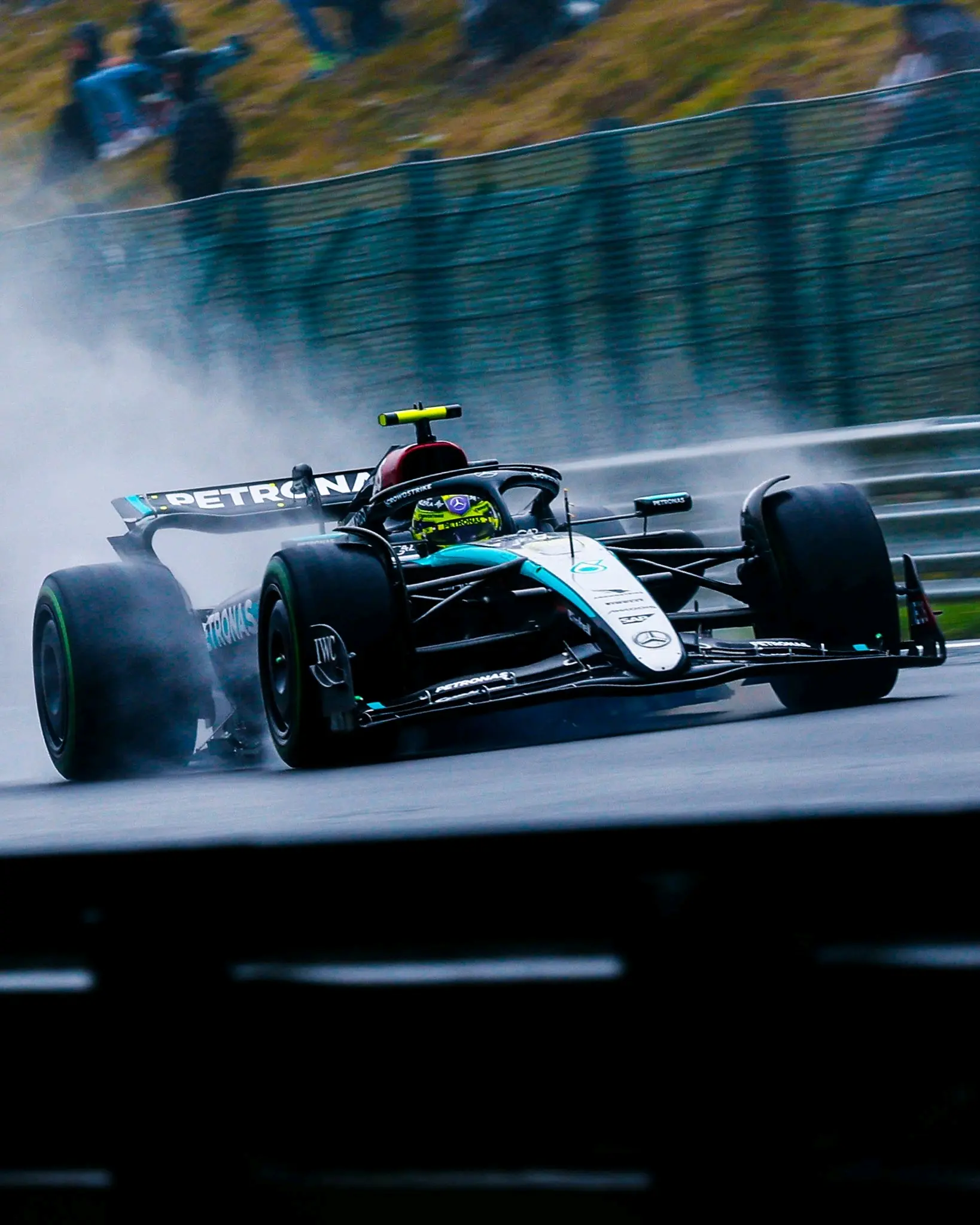 关于大事回顾：F1史上无法忘怀的精彩瞬间的信息