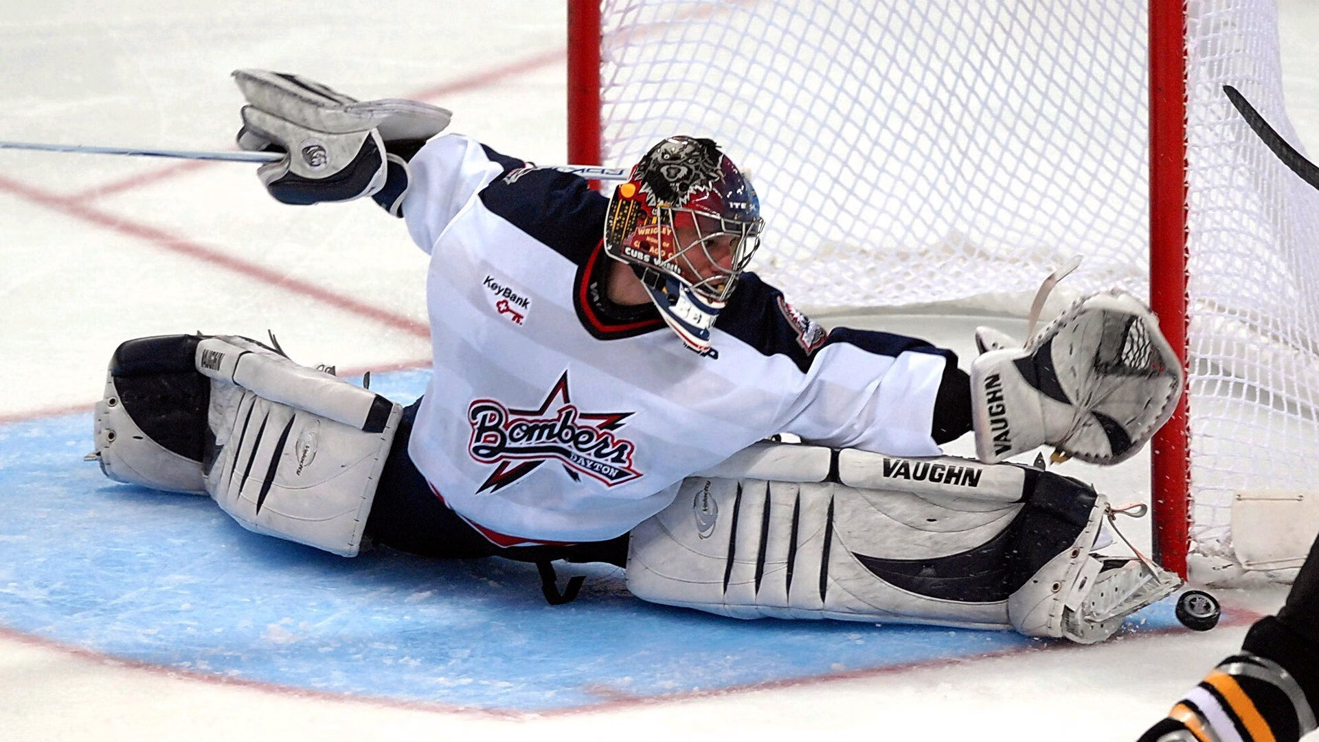 《DOTA2》战队重组：新阵容亮相与未来展望，dota2各大战队